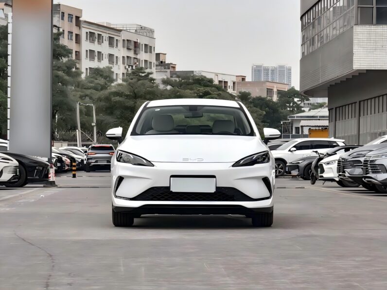 BYD Seal 05 2025 DM-i Intelligent Driving Edition 55KM Luxury Edition