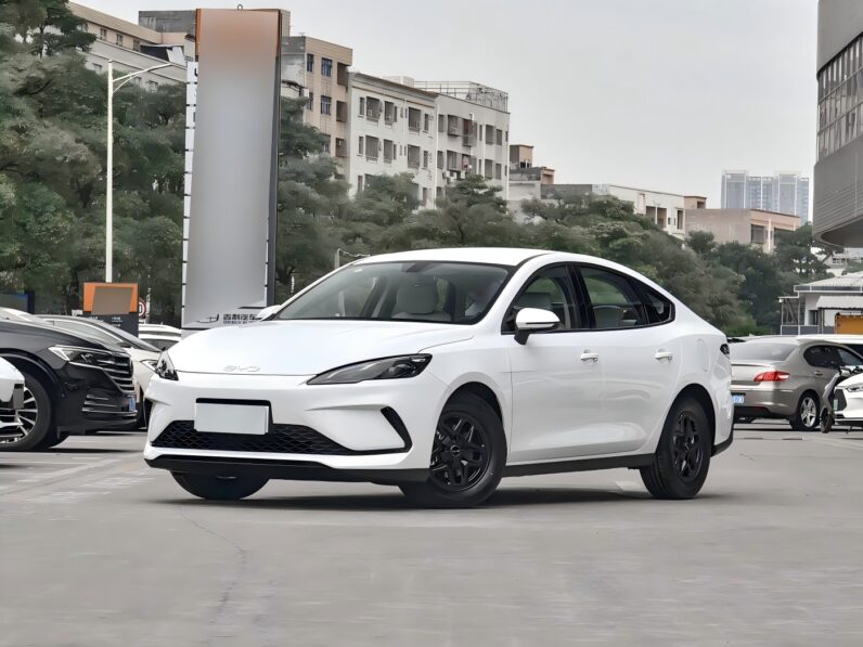 BYD Seal 05 2025 DM-i Intelligent Driving Edition 55KM Luxury Edition
